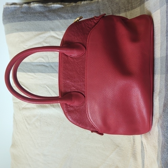 Hunt Club Handbags - Red Leather Purse -- Vintage Hunt Club